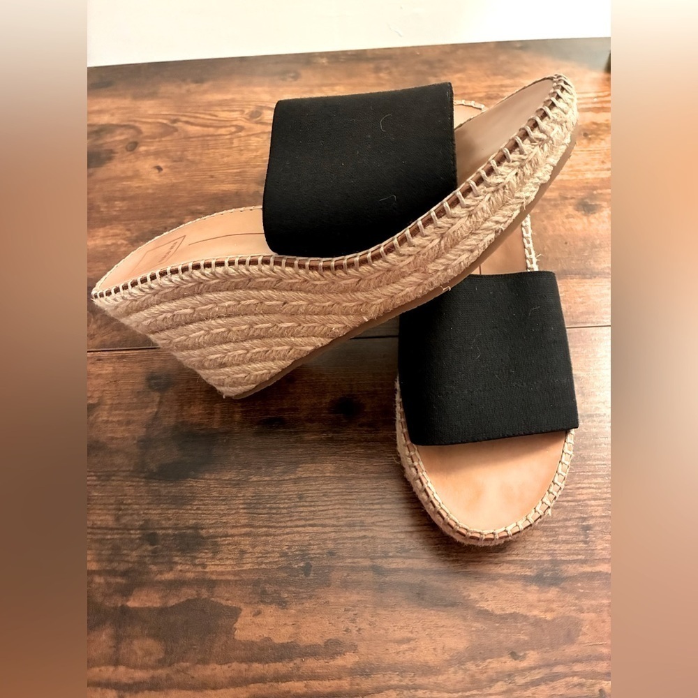 Dolce Vita Espadrille Wedge Sandals Black No Size Google Says 9.5-10?